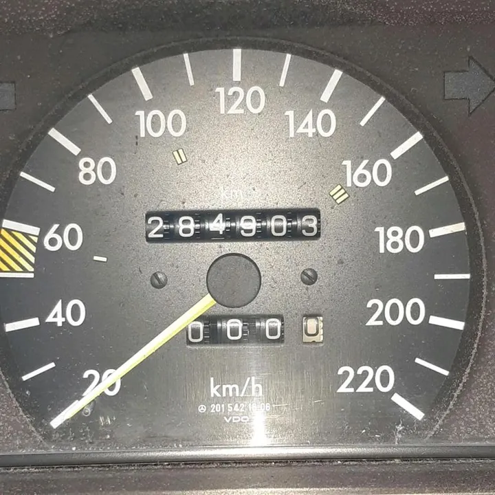 Mercedes-Benz 190