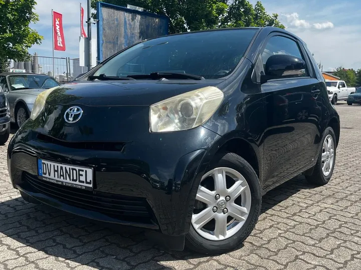 Toyota IQ