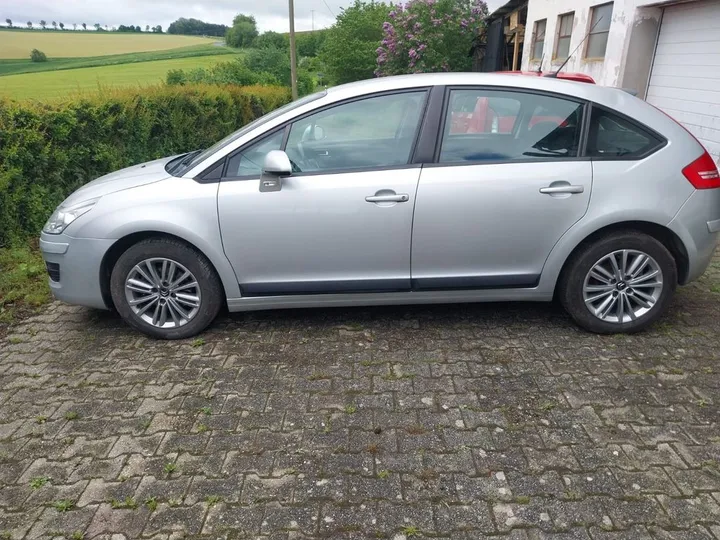 Citroën C4