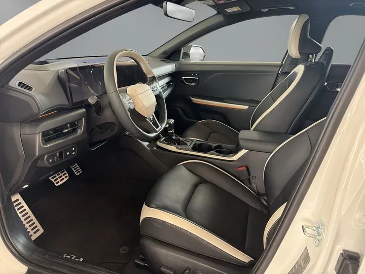 Kia K4