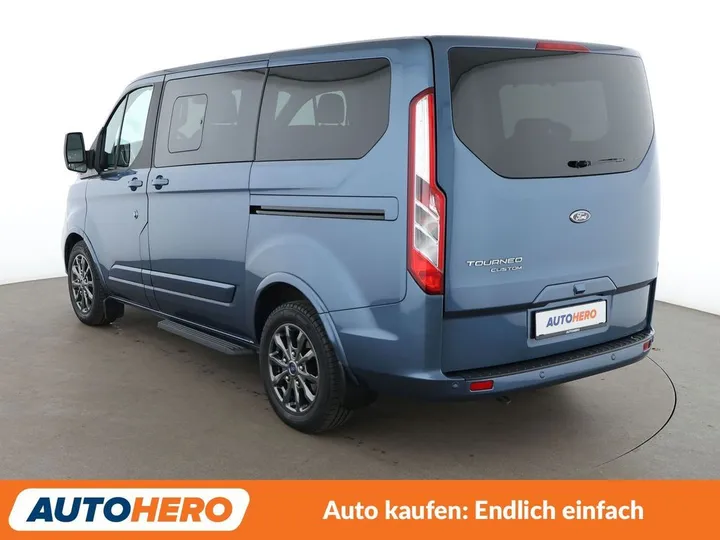 Ford Tourneo Custom