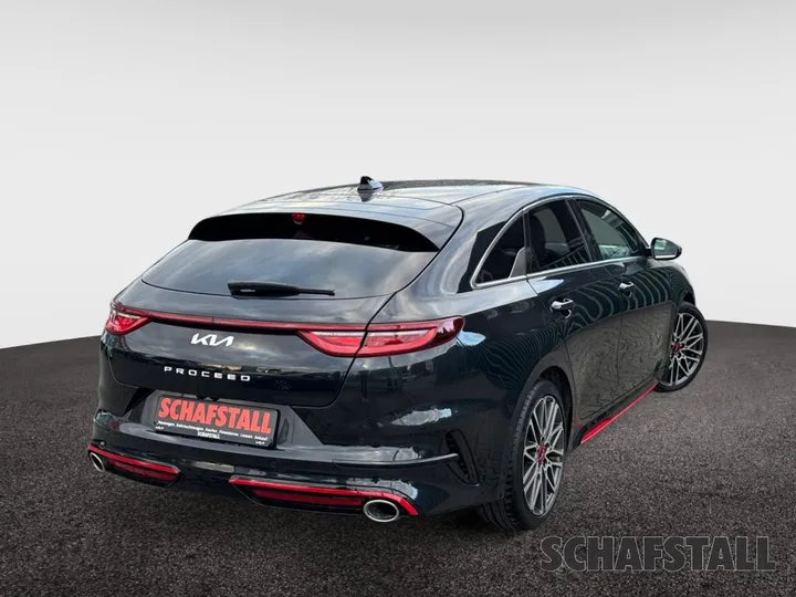 Kia pro cee'd / ProCeed