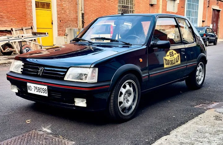 Peugeot 205