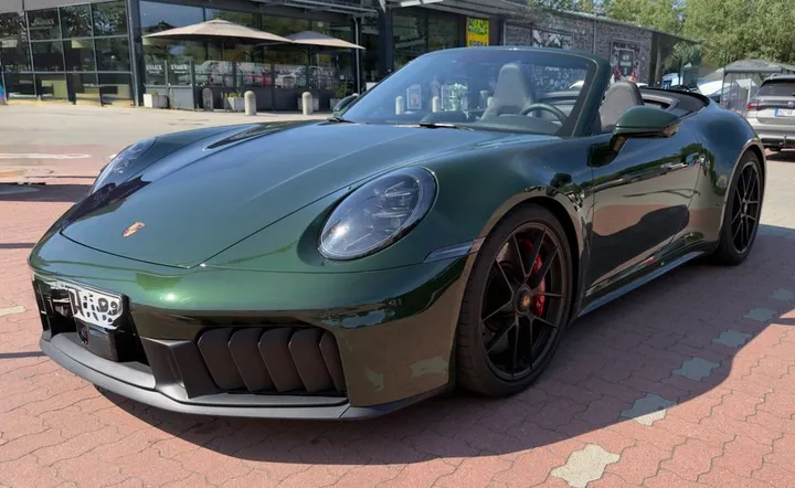 Porsche 992