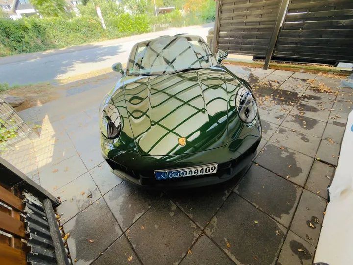 Porsche 992