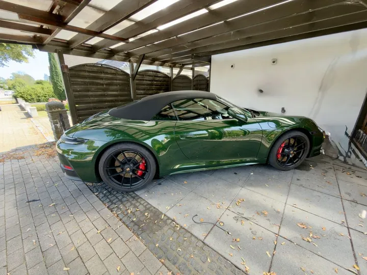 Porsche 992