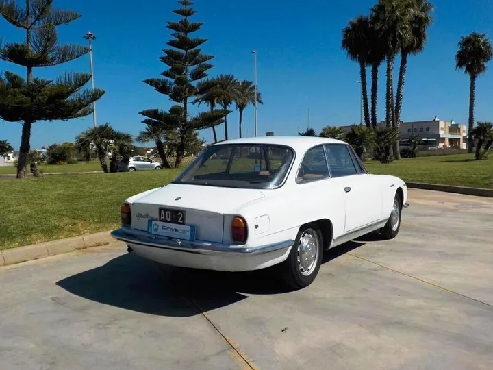 Alfa Romeo Sprint