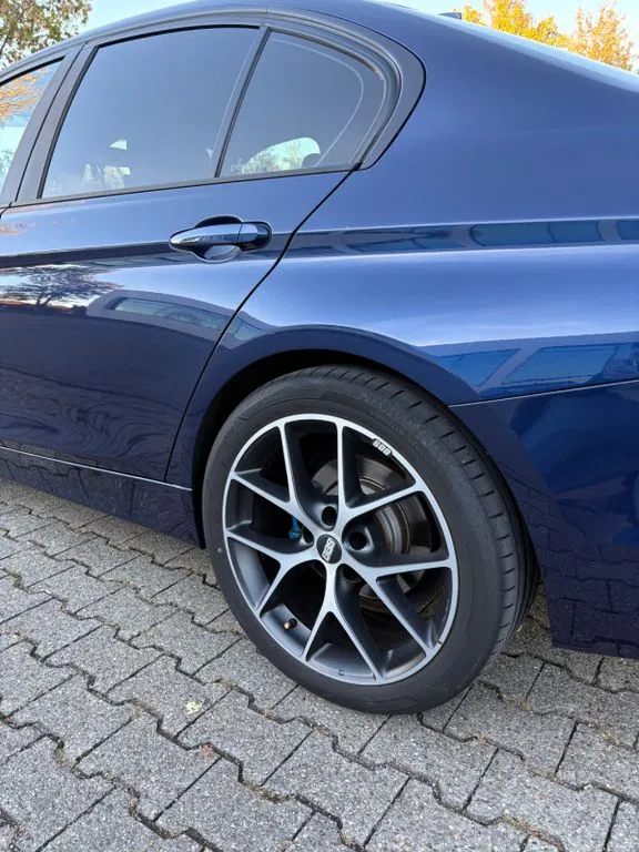 BMW 325