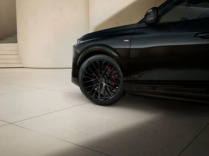 Audi Q9