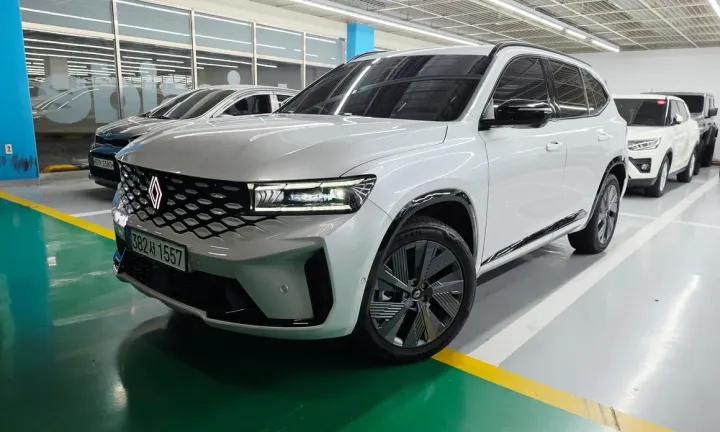 Renault-KoreaSamsung Grand Koleos