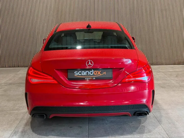 Mercedes-Benz CLA 200