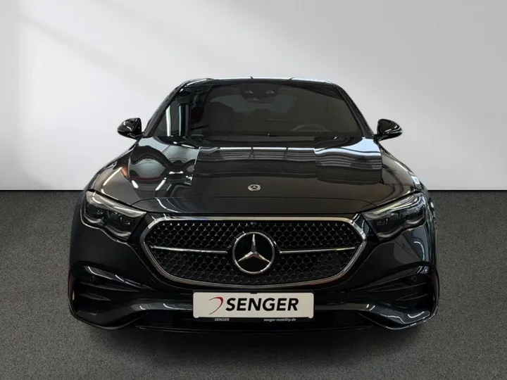Mercedes-Benz E 200