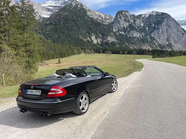Mercedes-Benz CLK 500