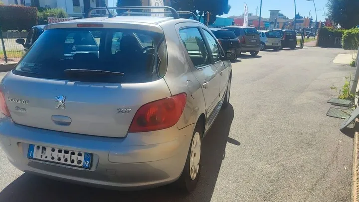 Peugeot 307