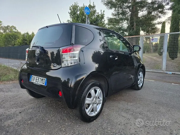 Toyota IQ