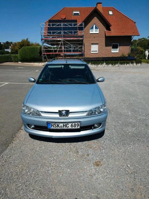 Peugeot 306