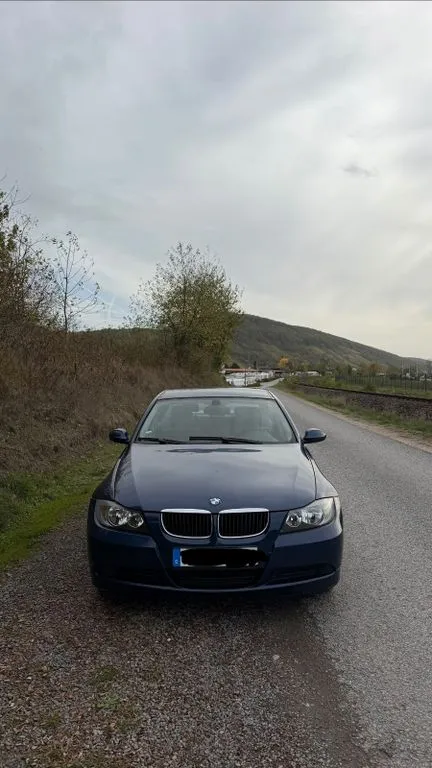 BMW 320