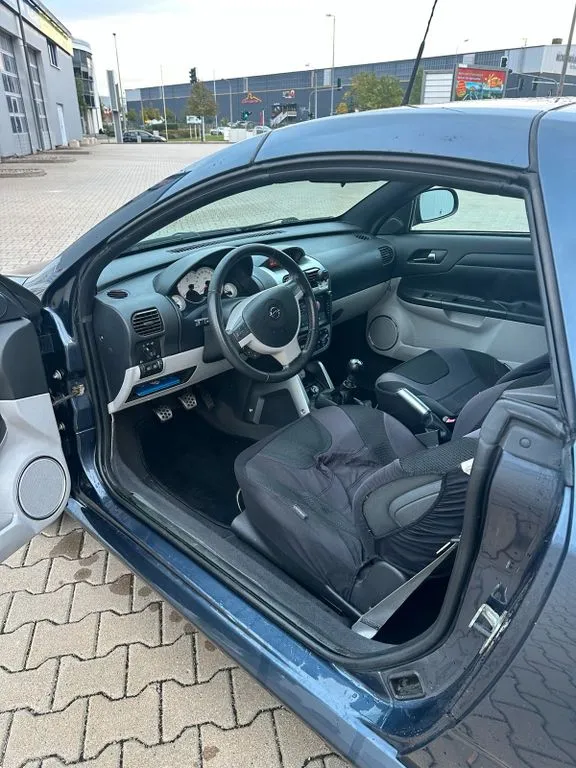 Opel Tigra