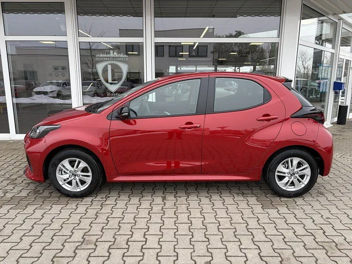 Mazda 2 Hybrid