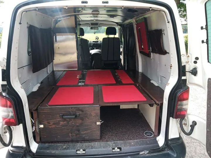 Volkswagen T5 Transporter