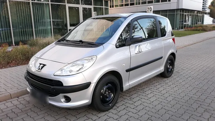 Peugeot 1007