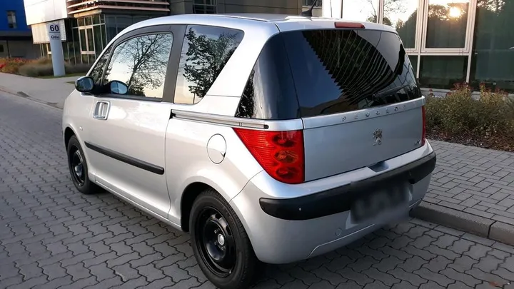 Peugeot 1007