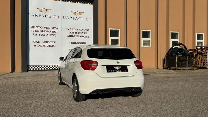 Mercedes-Benz A 200