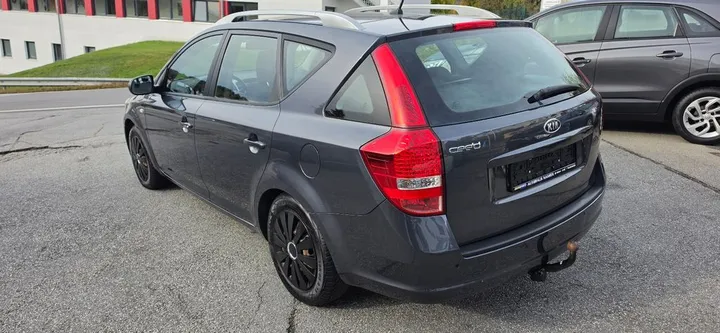 Kia cee'd / Ceed
