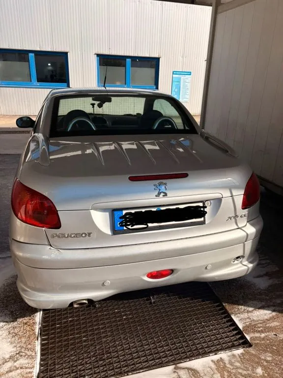 Peugeot 206