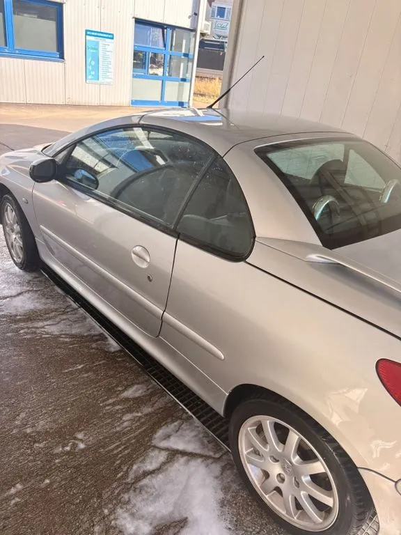 Peugeot 206