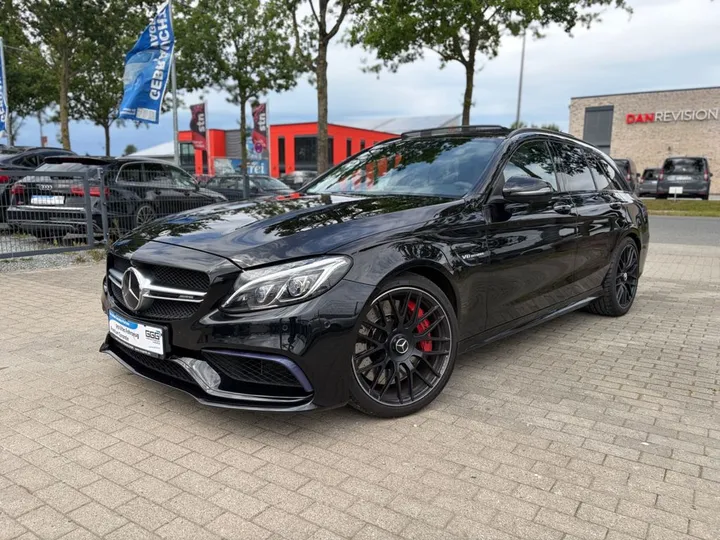Mercedes-Benz C 63 AMG