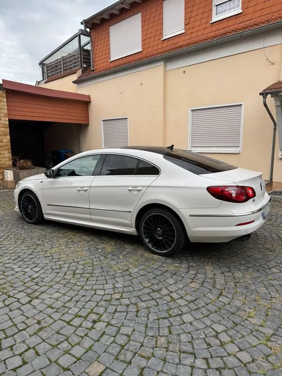 Volkswagen Passat CC