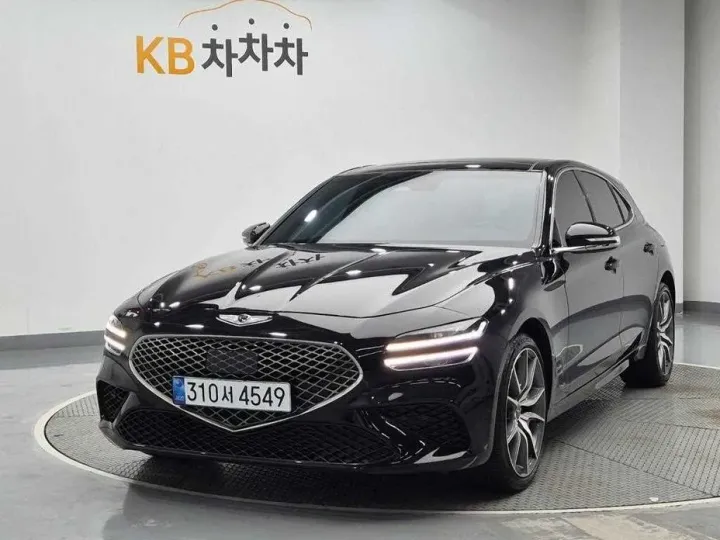 Genesis G70