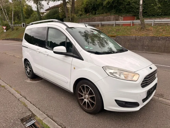 Ford Tourneo Courier