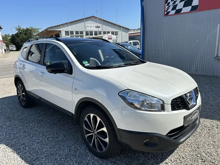 Nissan Qashqai+2