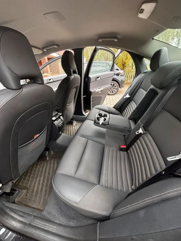 Volvo S40