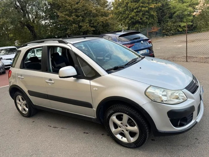 Suzuki SX4