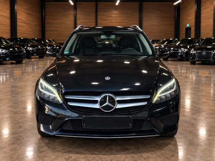 Mercedes-Benz C 200