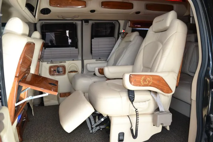 GMC Savana