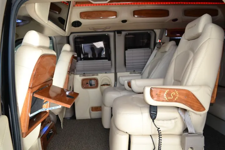 GMC Savana