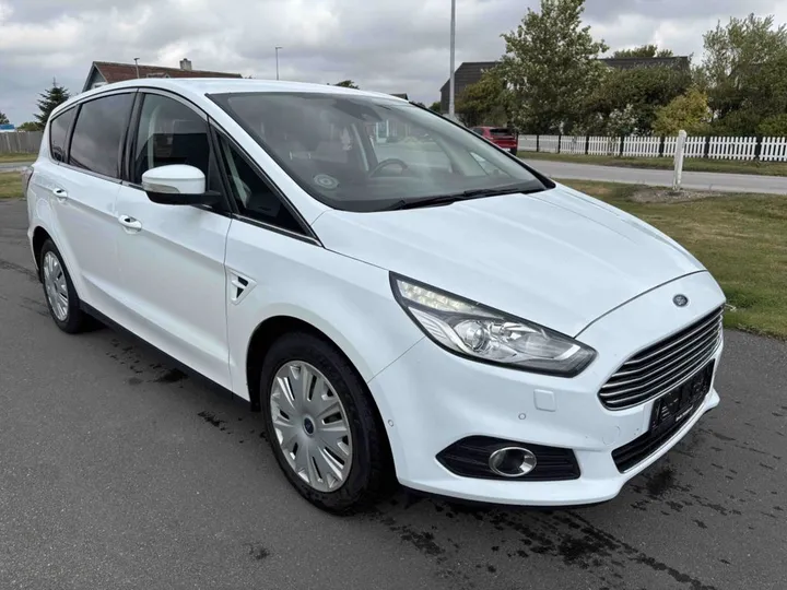 Ford S-Max