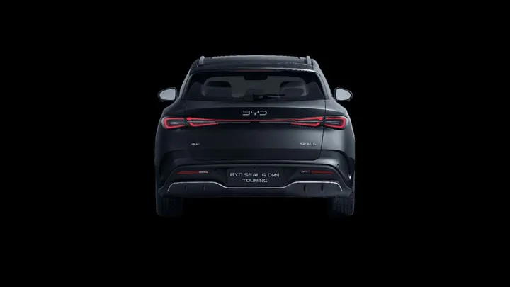 BYD SEAL 6