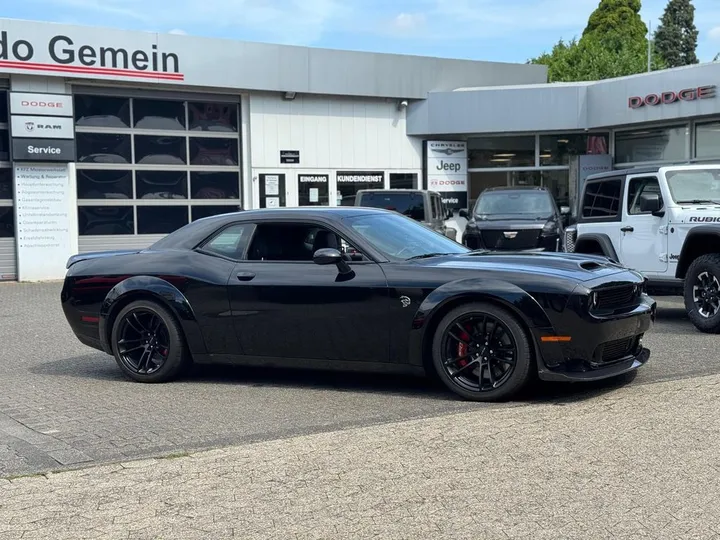 Dodge Challenger