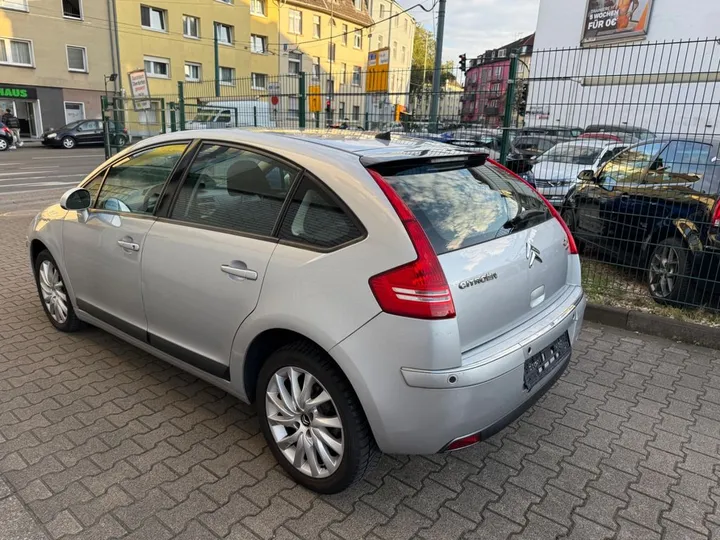 Citroën C4
