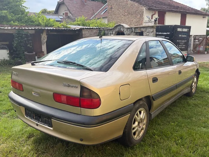 Renault Safrane