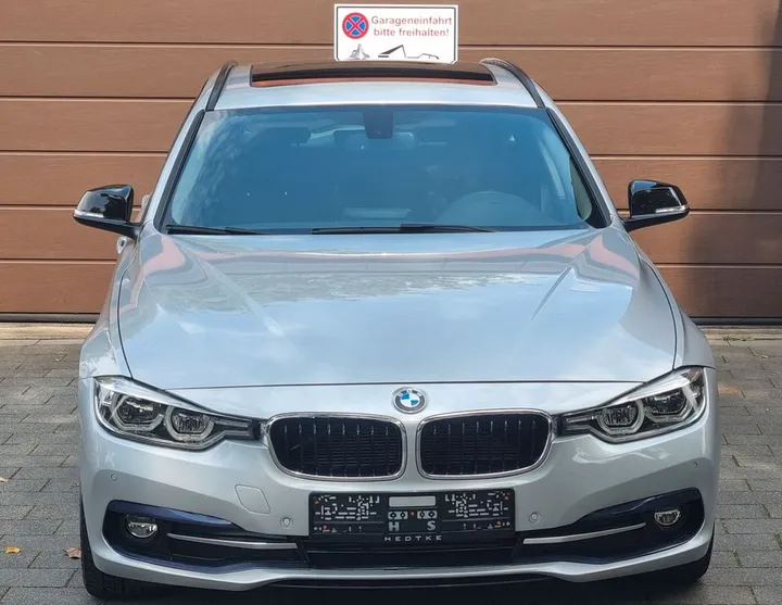 BMW 320
