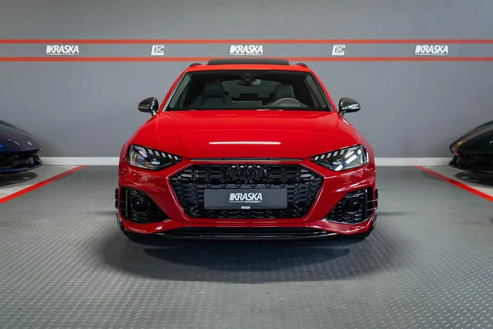 Audi RS4