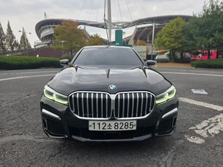 BMW 7-Series