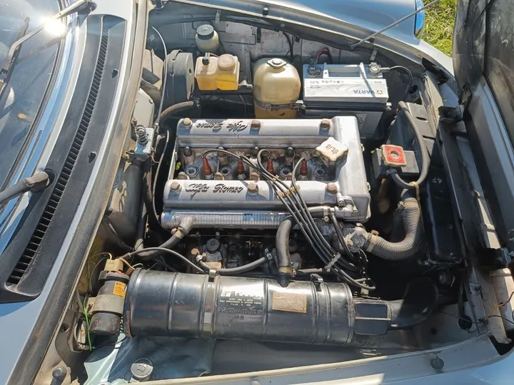 Alfa Romeo Spider