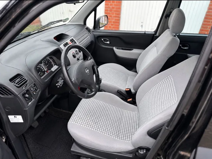 Opel Agila
